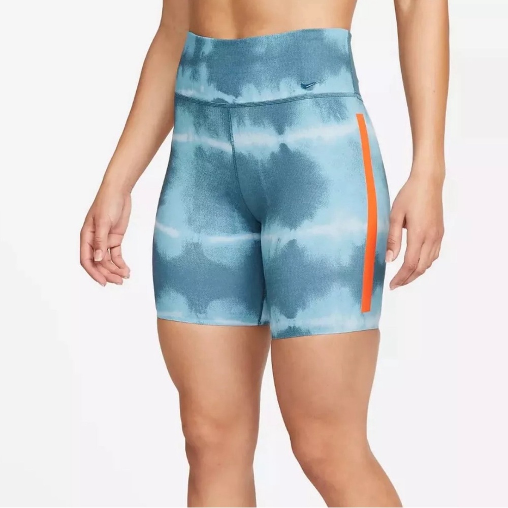 NEW Nike One Luxe DO7814-058 7" Mid-Rise Blue Printed Training Shorts Women's